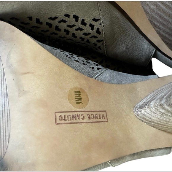 Vince Camuto Peep Toe Booties - Size 9 - Picture 6 of 10